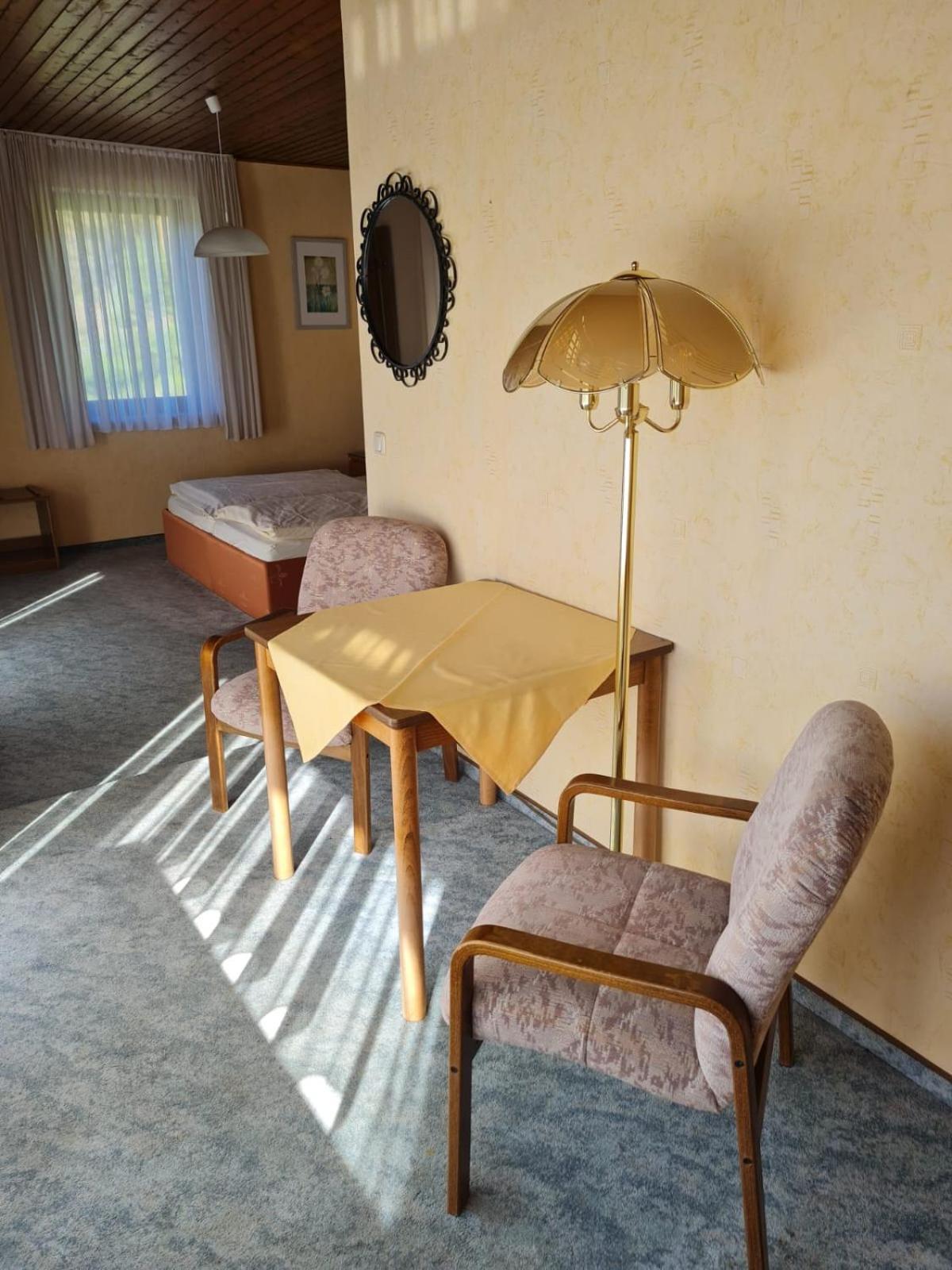Waldpension Rabeneck ヴァイシェンフェルト エクステリア 写真